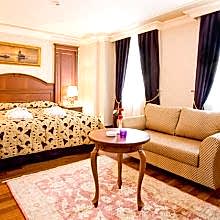 REGENCY SUITES SPA 9.jpg